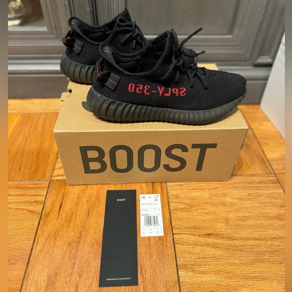 Yeezy boost 350 v2 sneakers